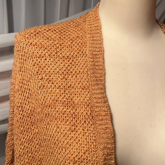 EUC Maurices mustard cardigan - Picture 5 of 14